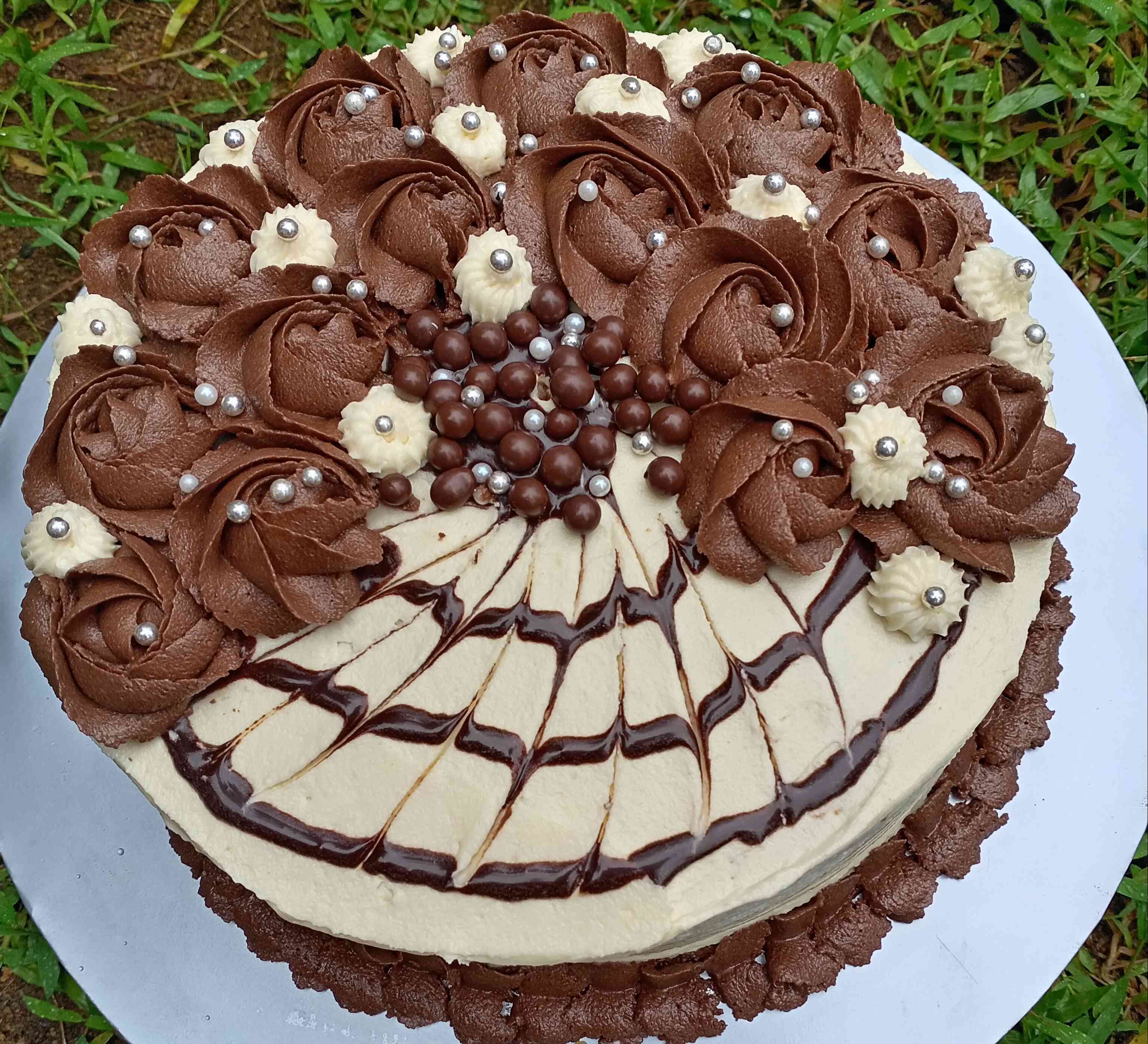 Birthday cake-Chocalate /Ribbon cake 1kg